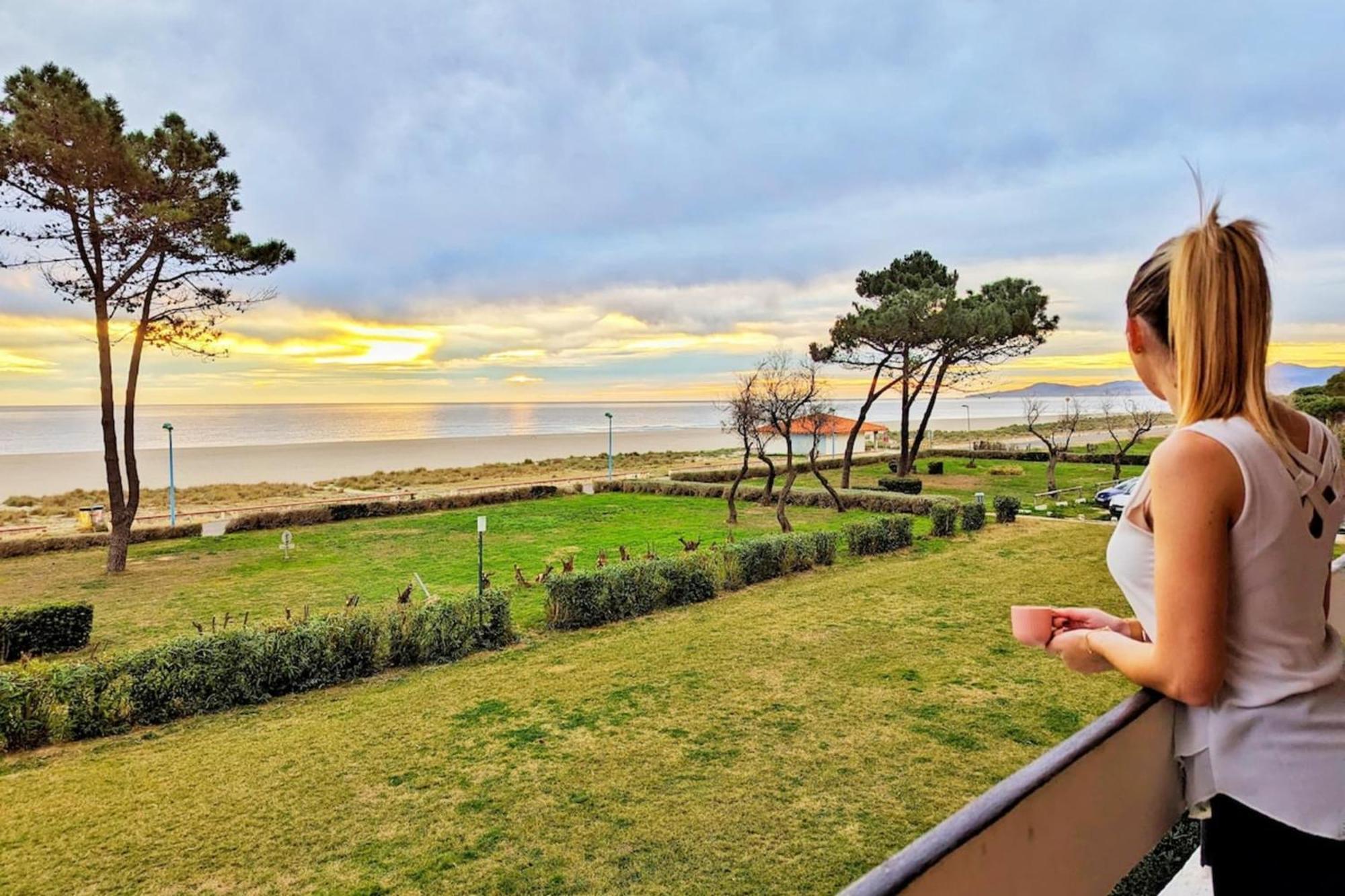 Les Pieds Dans L'Eau Appartement Vue Mer Saint-Cyprien  Dış mekan fotoğraf